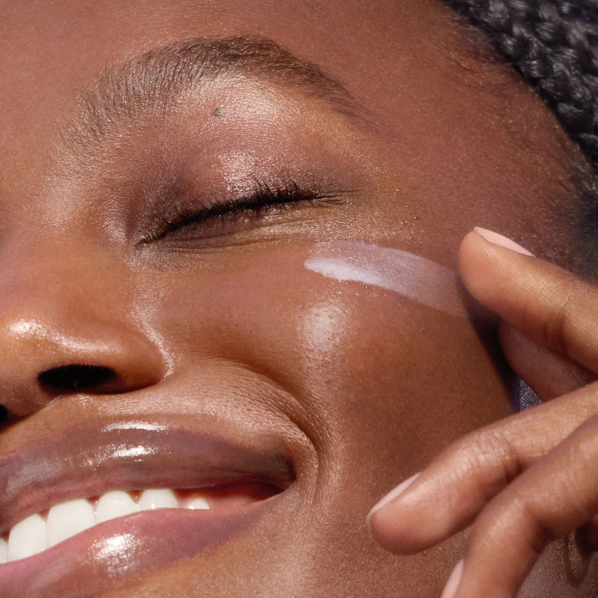 The Milky Sunscreen SPF 50 - Image 4